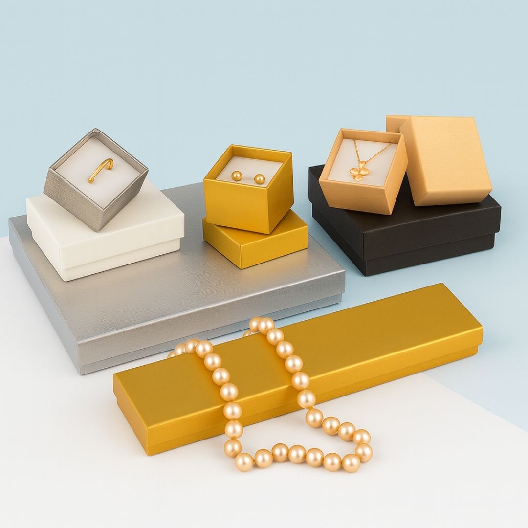 Cotton-Filled Cardboard Boxes